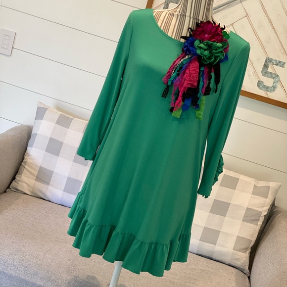 sew cute Tops - 𝚂𝚎𝚠 𝙲𝚞𝚝𝚎 Modest Swing Tunic